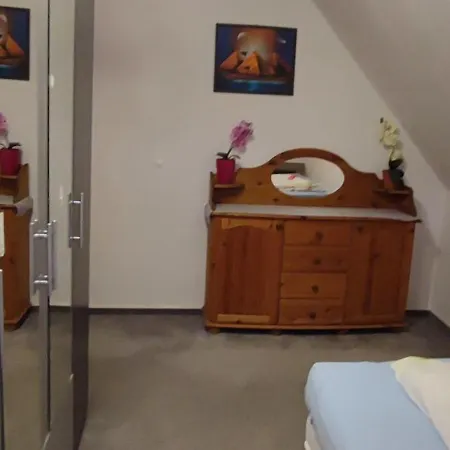 Privatunterkunft Gemütliches Gästezimmer In Flensburg-weiche *