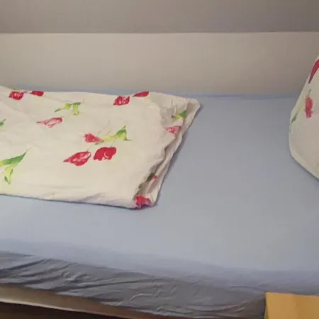 Gemuetliches Gaestezimmer In Flensburg-weiche * Фленсбург