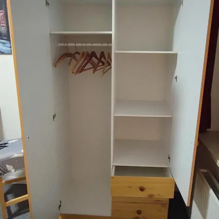 Проживание в семье Gemuetliches Gaestezimmer In Flensburg-weiche Фленсбург